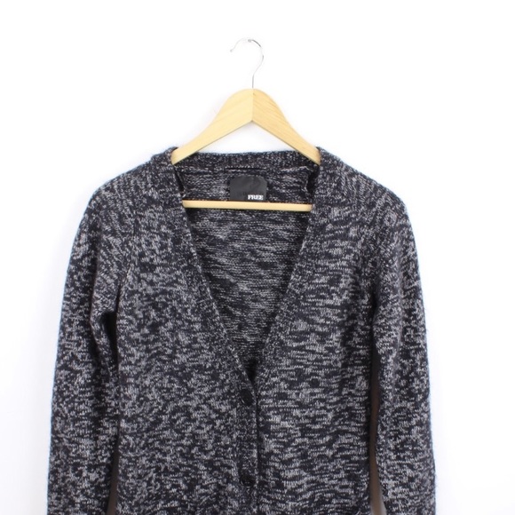 WILFRED | XS WOOL MOHAIR ALPACA CARDIGAN ARITZIA - Picture 4 of 8